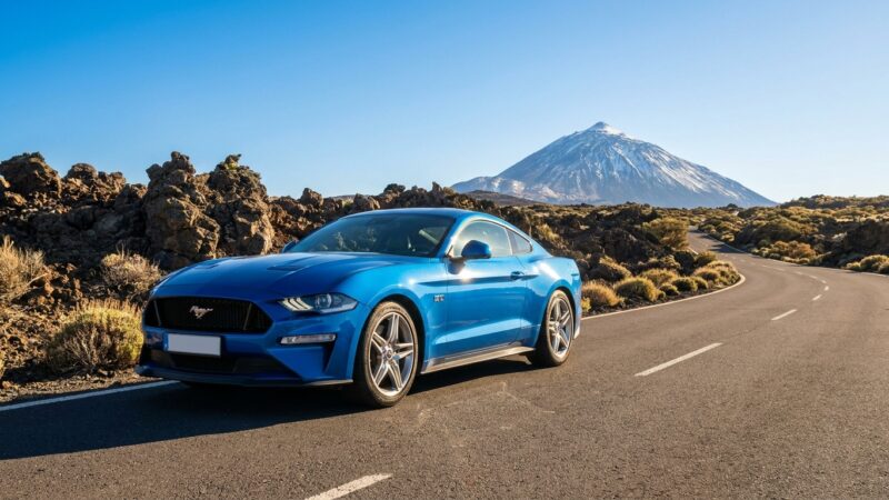 Ford Mustang á Tenerife: akstursumsögn á veginum