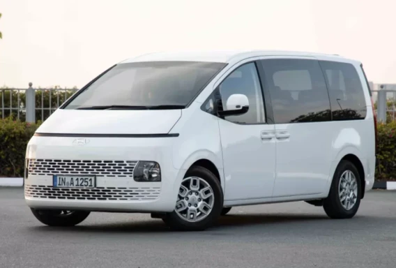 Hyundai Staria (Sjálfskiptur, 3.5 L, 9 sæti)