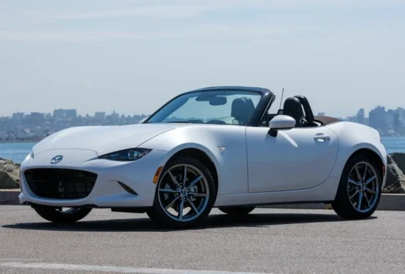 Mazda MX-5 Cabrio 2.0 (Beinskiptur, 2.0 L, 2 sæti)