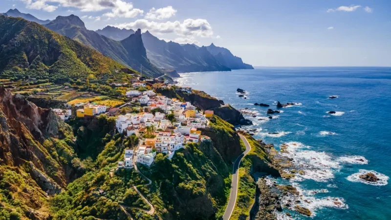 Tenerife: skínandi perla Kanaríeyja fyrir ferðalanga